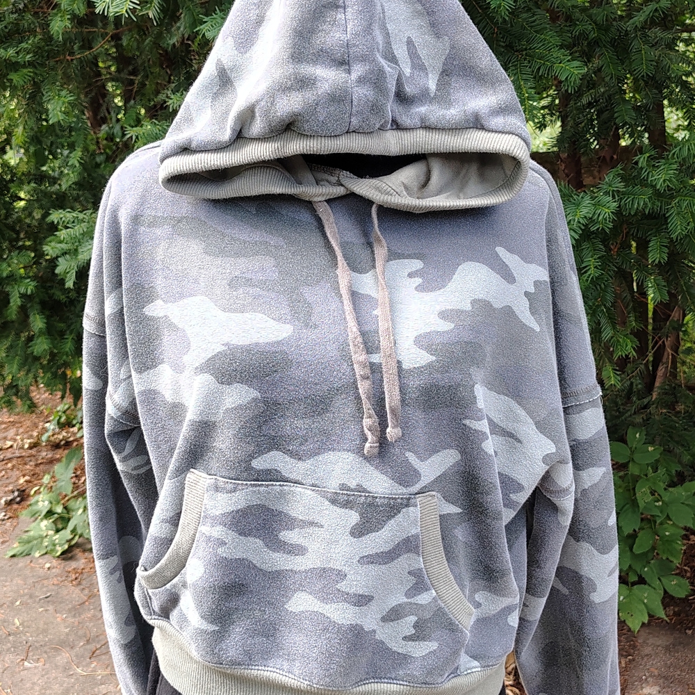 Lucky Brand Green and Black Camouflage Hoodie
